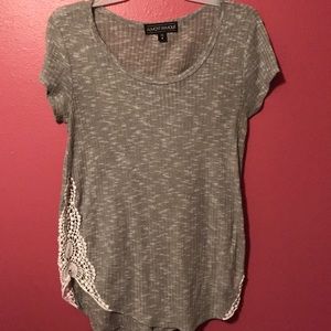 Grey lady’s top